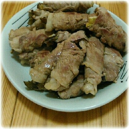 夕食のメインに沢山作りました。お肉の旨味の染み込んだ茄子がとっても美味しかったです♡手軽に出来るのがいいですね！
ご馳走さま(*^^*)